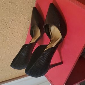 Lfl black heels